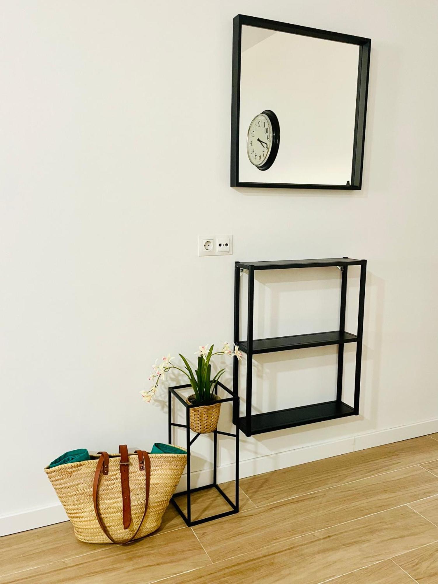 Completo Y Bello Apartamento En Малага Экстерьер фото